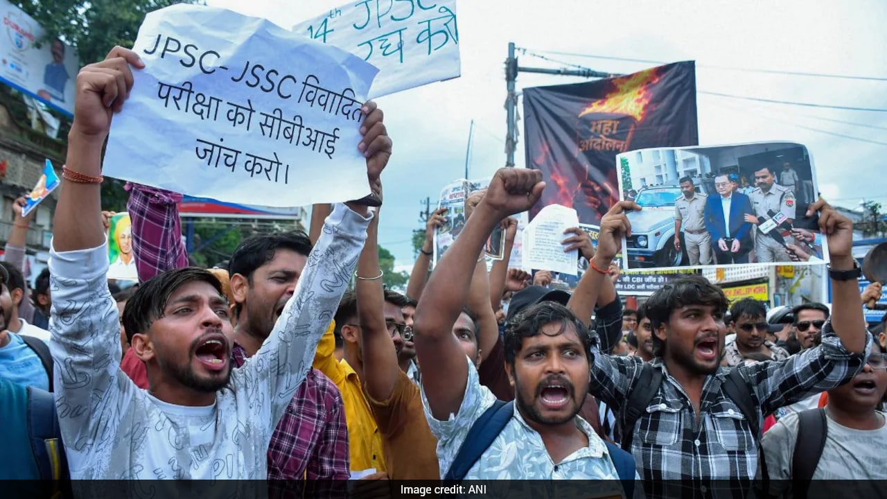Students Protest In Ranchi Over Alleged JPSC, JSSC Exam Irregularities, Demand CBI Probe