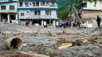 Nepal Reverses Decision, Allows Foreign Rescue Experts After Bhotekoshi Floods