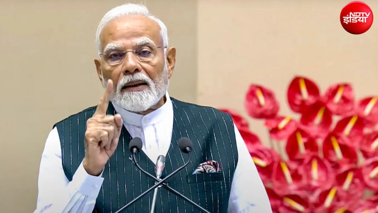 नशे पर वार: देशभर में 100 सप्&zwj;ताह चलेगा&nbsp;'नशा मुक्त युवा' अभियान, PM मोदी ने विकसित भारत यात्रा में युवाओं की भूमिका पर दिया जोर