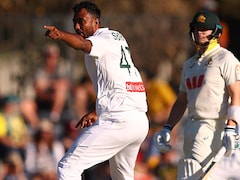 Controversy Hits AUS vs BAN Test As Umpire Warns Smith Over DRS Act - Video
