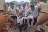 छात्रसंघ चुनाव की मांग को लेकर जोधपुर में सड़कों पर उतरे छात्र, पुलिस से उलझे, जवानों ने खदेड़ा