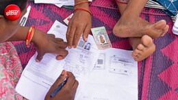 दिल्ली में 33 लाख वोटरों पर संकट! क्या नोटिस का मतलब हट जाएगा वोटर लिस्ट से नाम, चुनाव आयोग ने दिया जवाब