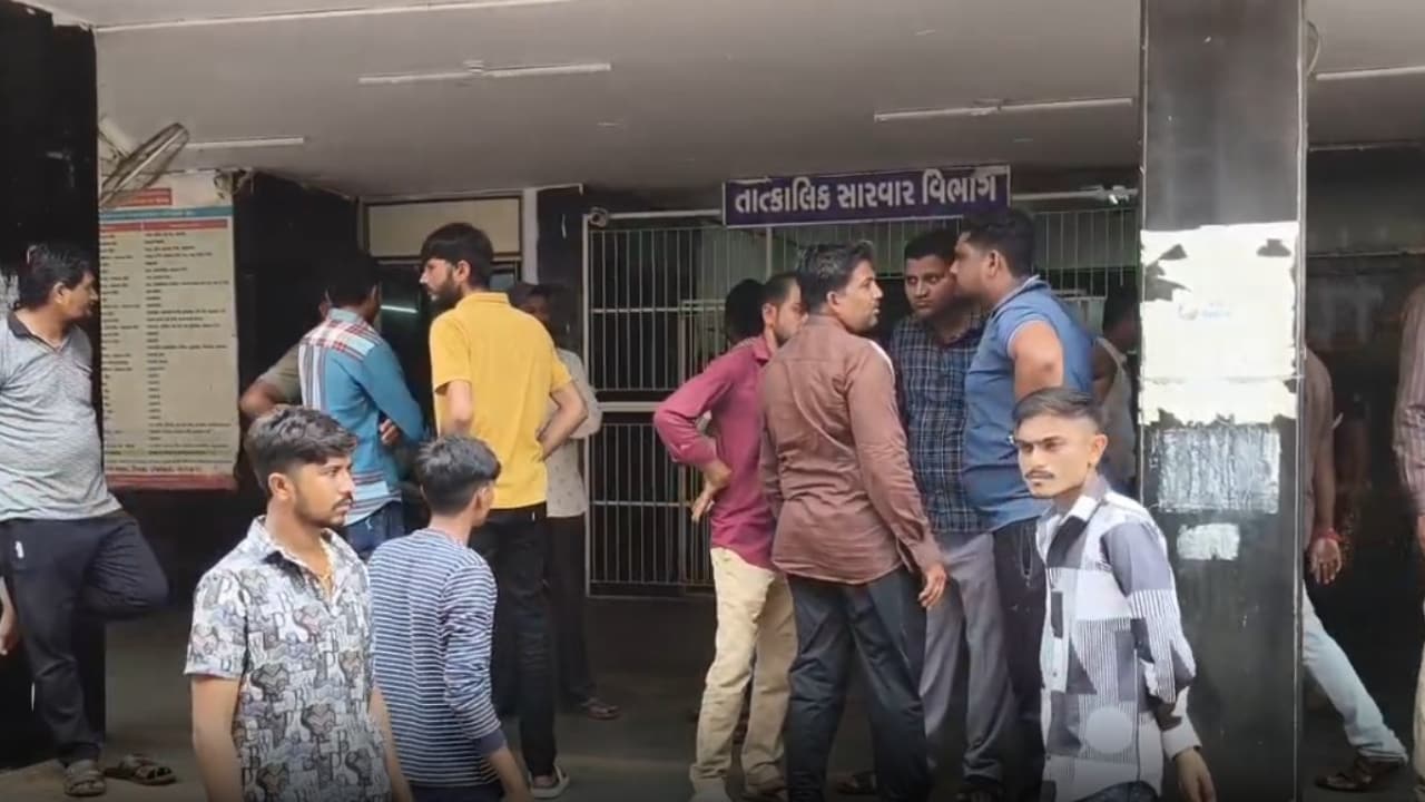 Card Game Turns Deadly, 3 Killed After Falling Into Well During Raid Scare In Gujarat
