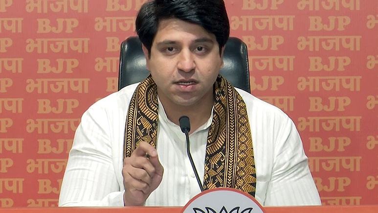 Shehzad Poonawalla Quits BJP, Cites "Pressing" Financial, Personal Issues