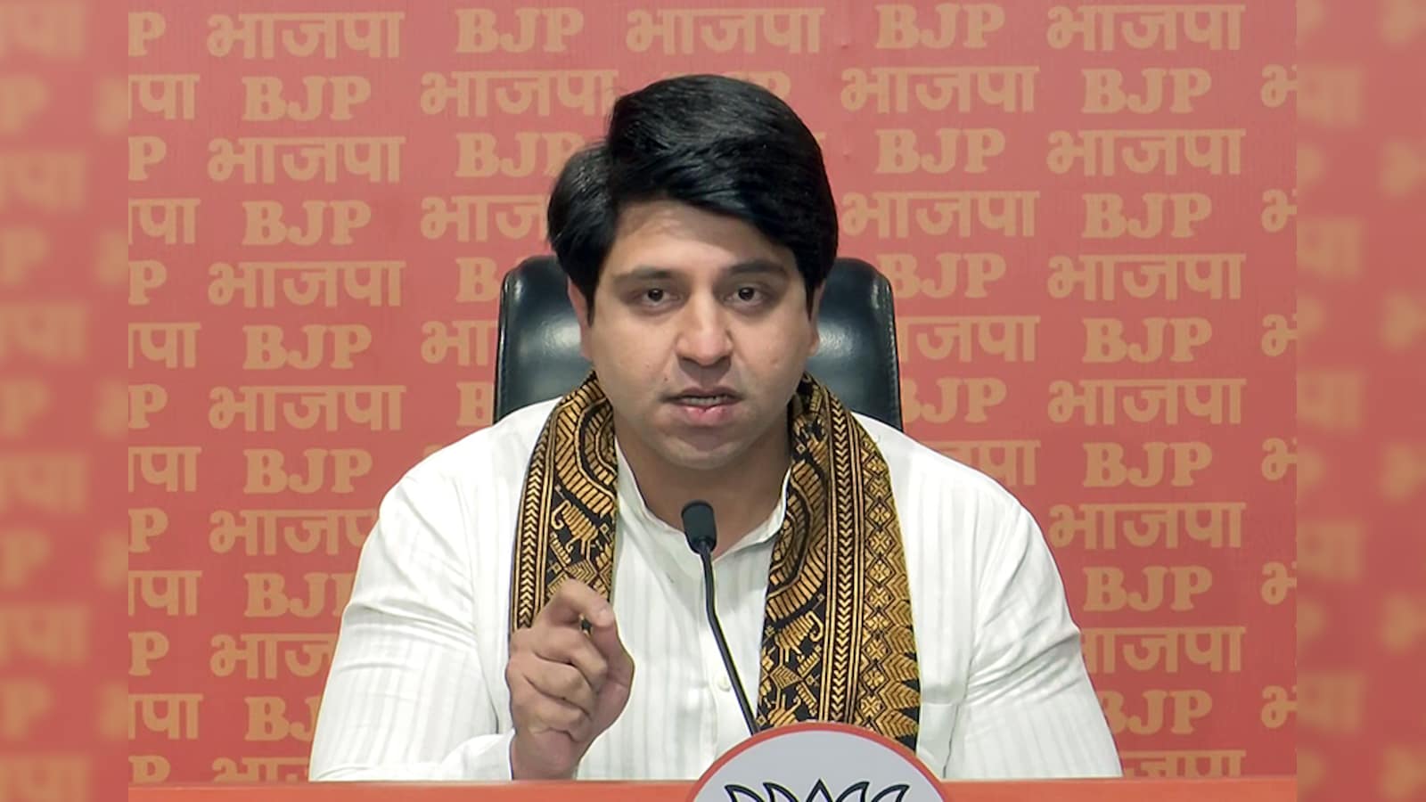 Shehzad Poonawalla Resigns from BJP Citing Personal and Financial Issues