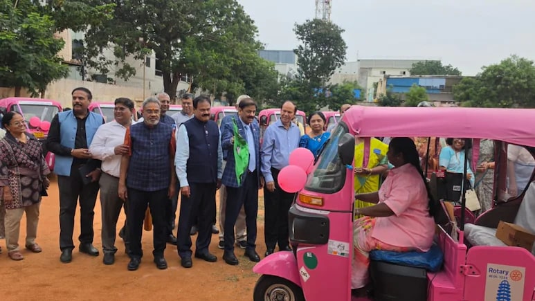 Maharashtra Hikes Pink E-Auto Subsidy To 40% To Boost Women's Employment
