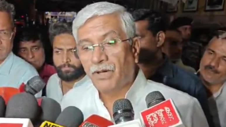 सोनिया गांधी की किताब विवाद पर गजेंद्र सिंह शेखावत का तंज, बोले- राजनीति छोड़ दूसरा प्रकाशक ढूंढे कांग्रेस