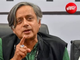 'सड़क का काम सड़क पर और सदन में हो सदन का काम', शशि थरूर ने अपनी ही पार्टी को दी नसीहत
