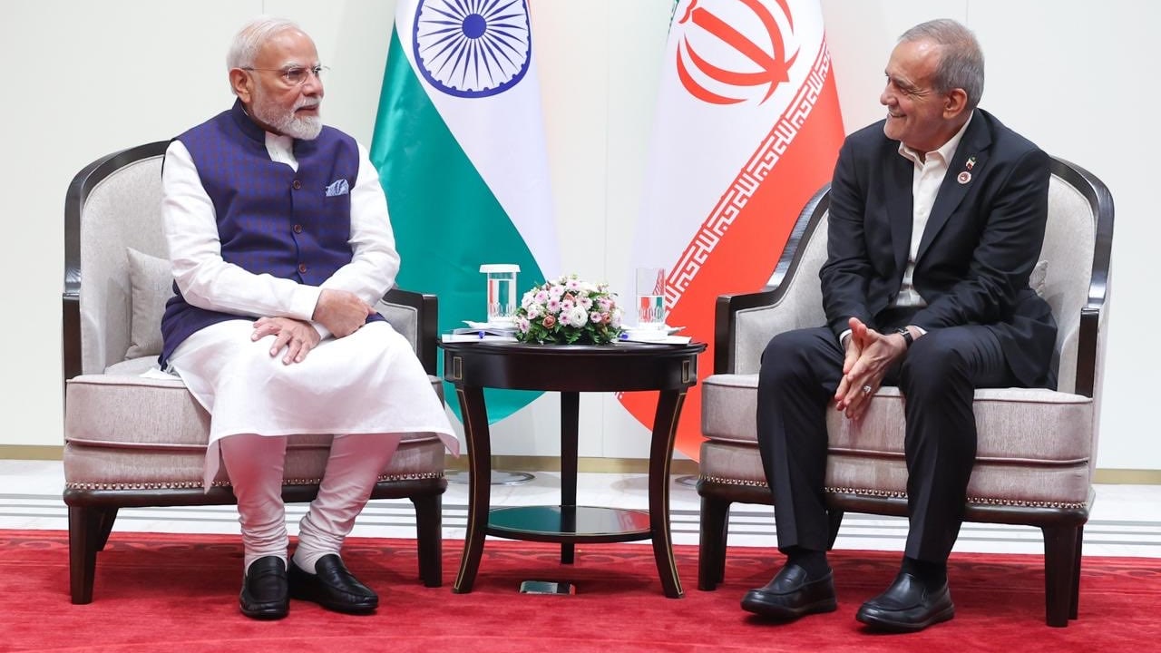 PM Modi Underlines 'Freedom Of Navigation' In Talks With Iran President On SCO Sidelines