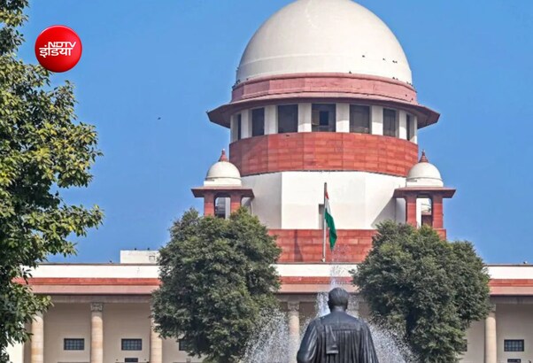 CAPF एक्ट को चुनौती, प्रमोशन में रुकावट का आरोप लगाकर SC पहुंचे अधिकारी, कोर्ट ने सरकार से मांगा जवाब