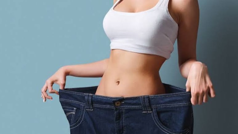 Weight Loss Tips: वजन घटाने के लिए डाइटिशियन ने बताए 8 आसान तरीके, न रोटी छोड़ें न चावल