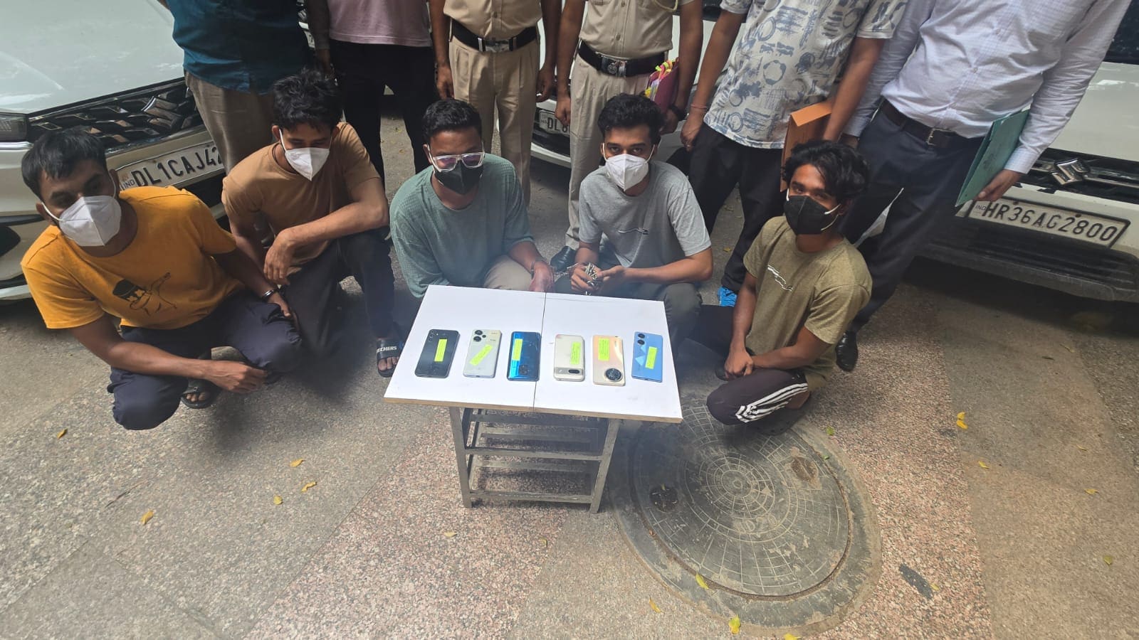 WhatsApp Investment Scam: साइबर ठगों की गिरफ्तारी