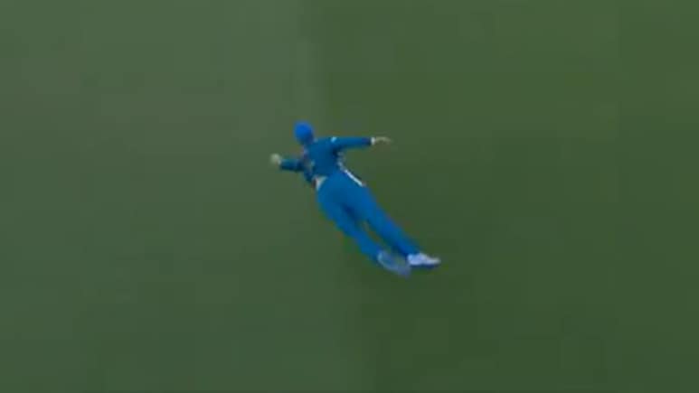 Catch Of The Tournament? विल जैक्स ने बाउंड्री लाइन के पास पकड़ा न भूलने वाला कैच, VIDEO देख दंग रह गए लोग