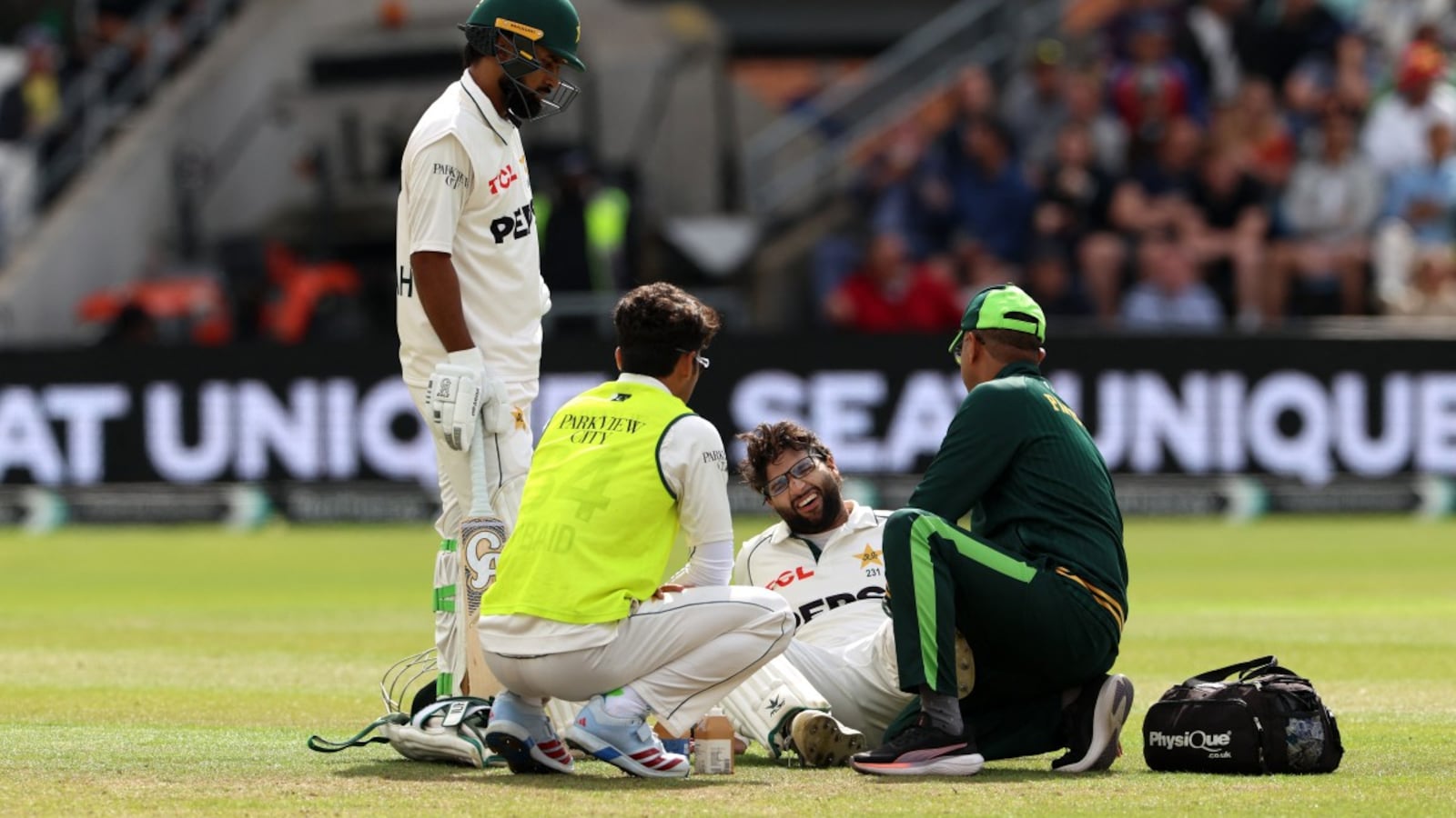 Pakistan Star Faked Injury To Not Bat Against England Despite Team In Danger? Report Says He Is Repeat Offender