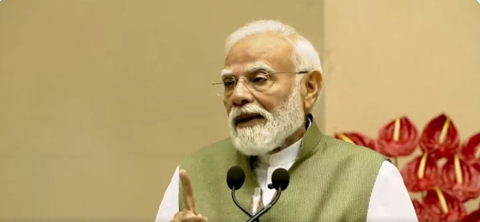 Modi Urges Gen-Z to Avoid Shortcuts as Ex-President Kovind Releases Autobiography