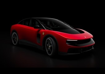 Ferrari Luce: ₹382 करोड़ में बिकी दुनिया की पहली इलेक्ट्रिक कार