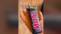 Woman Finds Mars Chocolate From 1991, Internet Shocked To See Huge Size