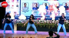 'चिकनी चमेली' गाने पर चल रहा था डांस, NIT दुर्गापुर की प्रोफेसर ने आकर लगा दी क्लास