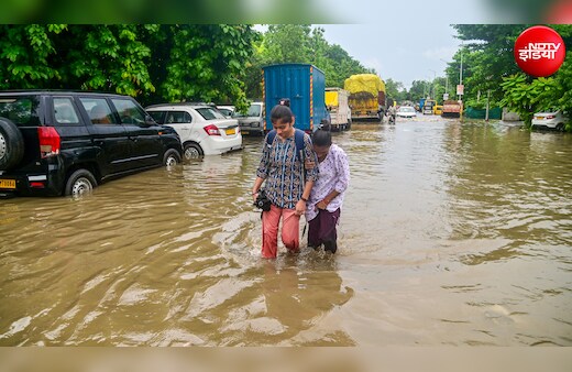Live Update: प्रयागराज में जलभराव पर हाईकोर्ट सख्त, DM और नगर आयुक्त को किया तलब