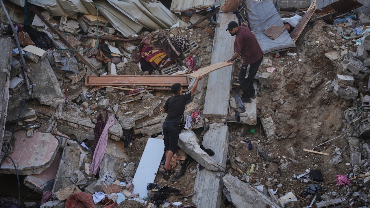 Gaza Children Warned To Stop Flying Kites After Israel Threatens 'Powerful' Action
