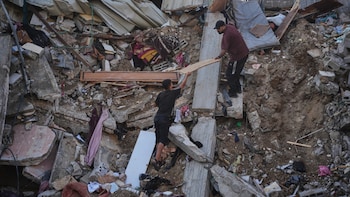 Gaza Children Warned To Stop Flying Kites After Israel Threatens 'Powerful' Action