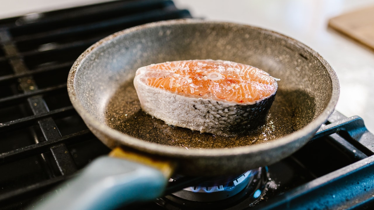 How To Make A Non-Stick Pan Last Longer: 10 Mistakes To Avoid