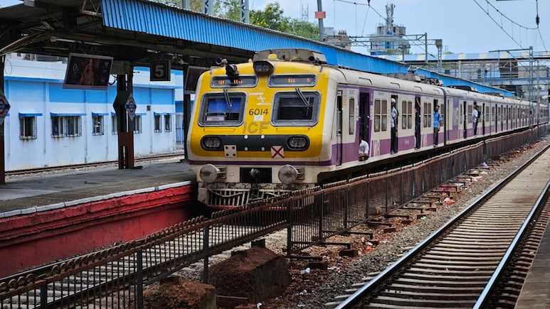 Mumbai Local Seat Dispute Turns Fatal: Elderly Man Dies After Being Pushed From Train
