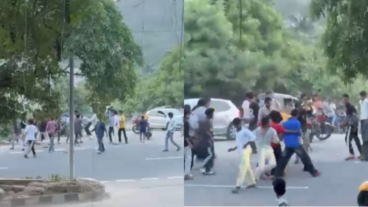 Tensions In Andhra As Student Groups Clash On Road, Hit Each Other With Sticks