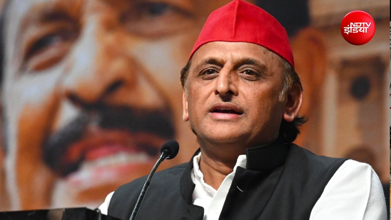 चुनाव से पहले ब्राह्मणों पर डोरे क्यों डाल रहे हैं सपा प्रमुख अखिलेश यादव, क्या बीजेपी को छोड़ देंगे ब्राह्मण