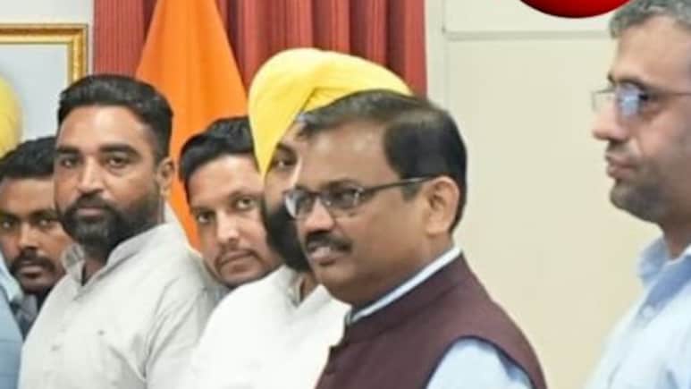 पंजाब में स्कूल टीचरों की सैलरी में 120% का इजाफा, चुनाव से पहले भगवंत मान का बड़ा फैसला
