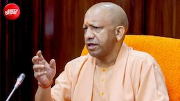 छात्रों के प्रदर्शन पर CM योगी का बड़ा एक्शन; अधिकारियों की होगी जवाबदेही, शिकायतों पर अब होगी सीधे सुनवाई
