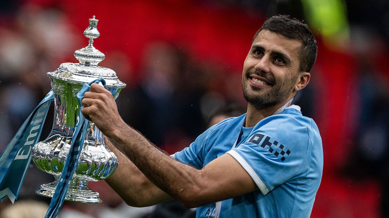 Manchester City Boss Enzo Maresca Breaks Silence On Rodris Transfer Amid Barcelona Interest