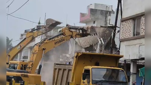 सिंहस्थ 2028 की तैयारी तेज: उज्जैन के बेगमबाग में 16 अतिक्रमण ध्वस्त, हरिफाटक ब्रिज चौड़ीकरण को मिलेगी रफ्तार