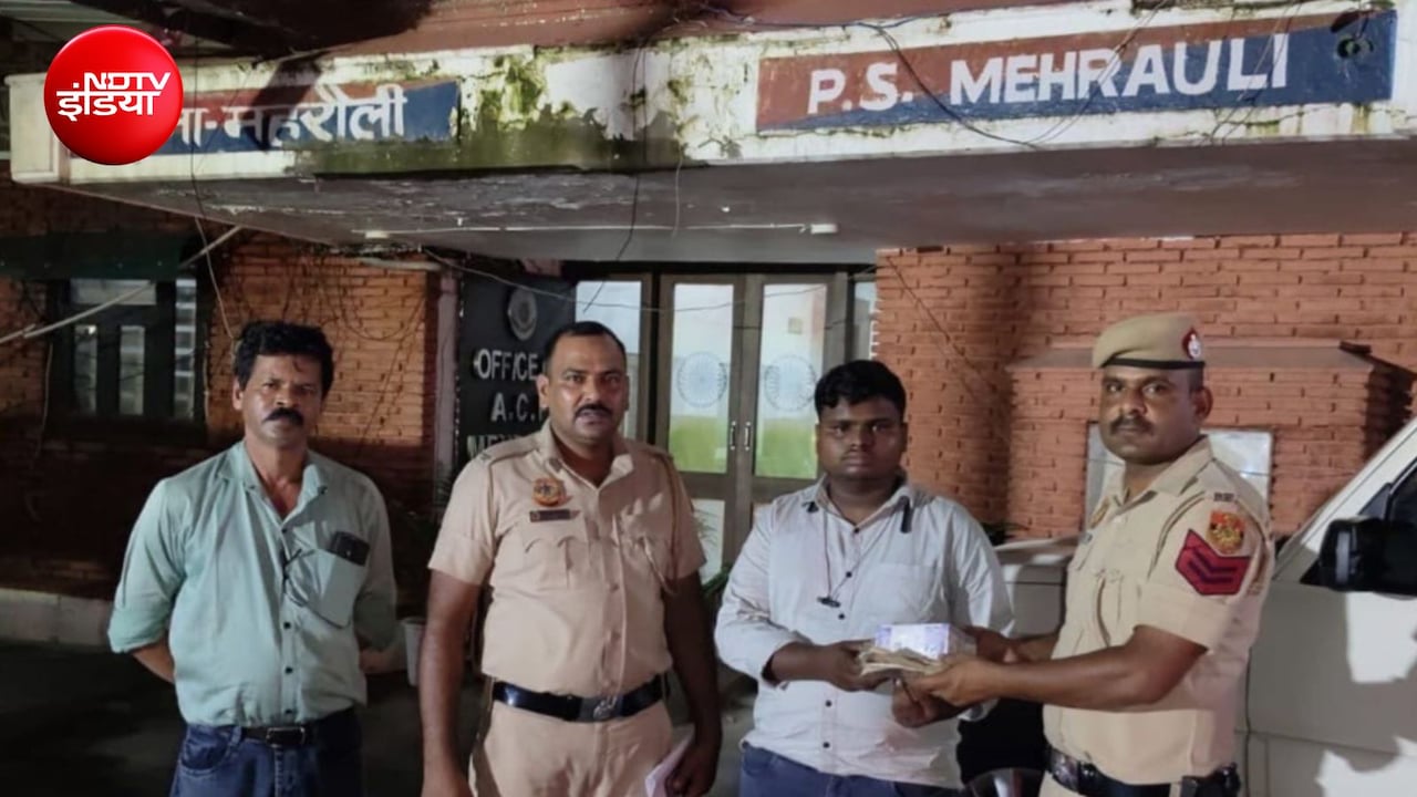 ऑटो में छूटा 2.5 लाख रुपये से भरा बैग, नंबर नहीं याद था, CCTV की मदद से 10 घंटे में ढूंढ लाई दिल्ली पुलिस