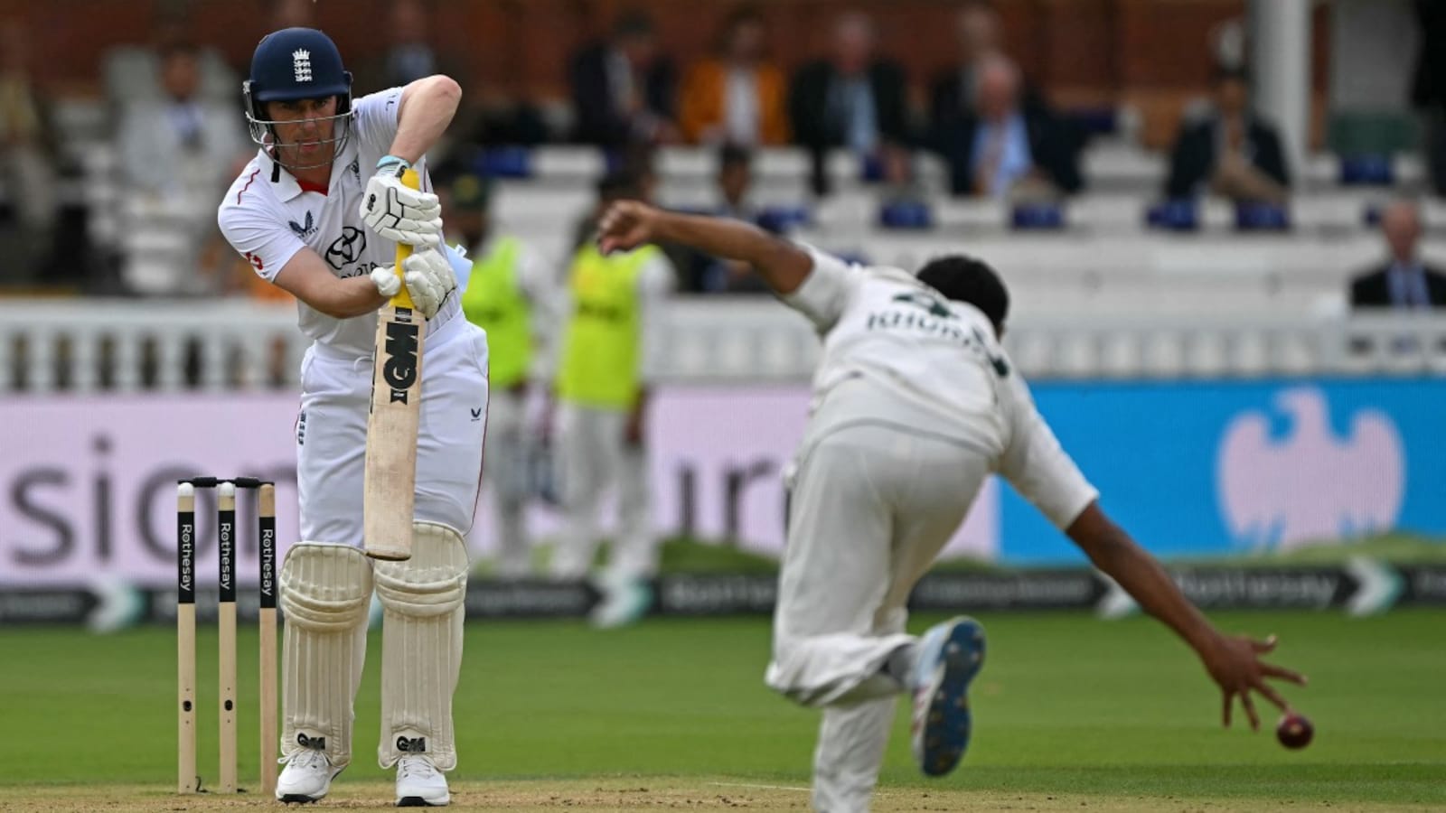 England Extend Lead To 357 Runs In Second Test Against Pakistan On Rainy Day At Lords