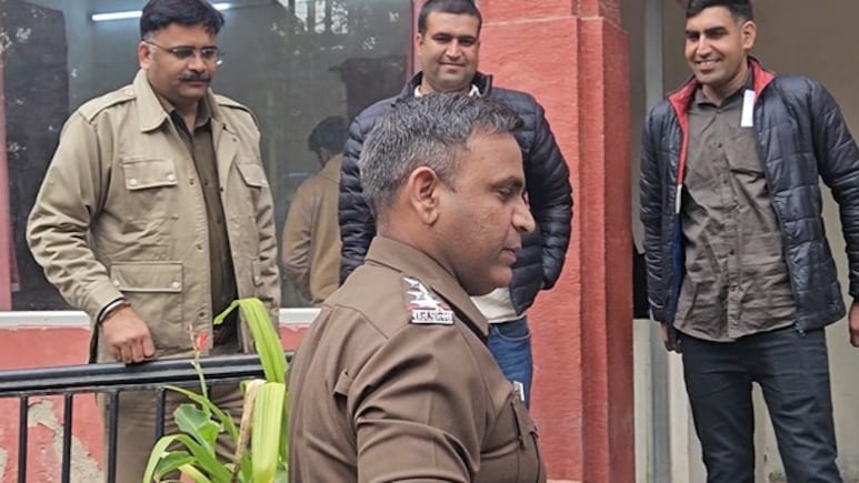 बहन को सब इंस्पेक्टर बनाने के लिए किया फर्जीवाड़ा, SI भर्ती के फिजिकल में गलती पड़ी भारी