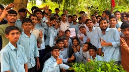 जयपुर में मूक-बधिर छात्रों के प्रदर्शन के बाद सरकार का एक्शन, स्कूल के प्रिंसिपल पर गिरी गाज
