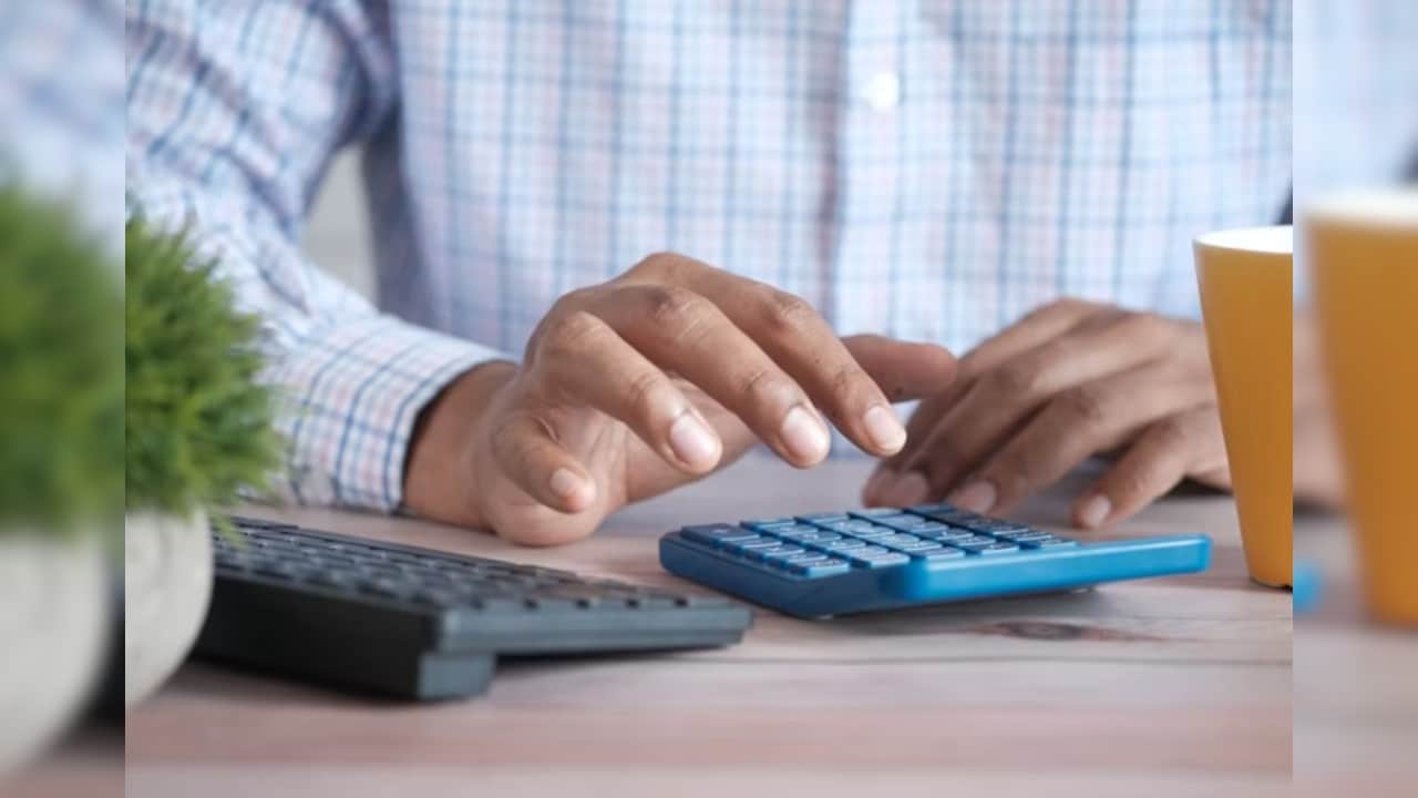 Taxpayer's Rs 1.14 Crore Income Tax Payment Sparks Debate on Public Value