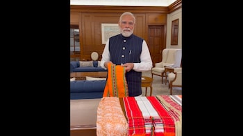 Buy Local, Share Video: PM Modi's Handloom Day Pitch On Social Media