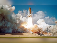 Trump Signs Order to Establish US Space Academy, Sets Sights on Moon and Mars