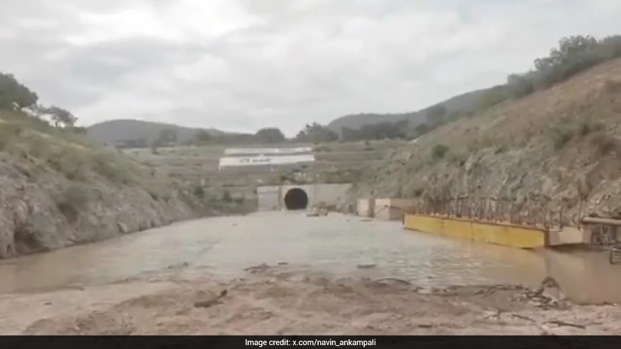 Andhra's Big Water Project Triggers Chandrababu Naidu vs Opposition Fight