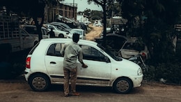 रईसजादा प्रेमी निकला चोर, गर्लफ्रेंड को घुमाने चुराई मालिक की कार, दिलवाले पहुंच गए जेल&nbsp;
