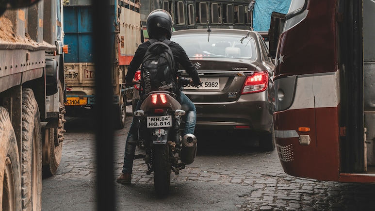 E-Challan Row: Mumbai Bus Owners Announce One-Day Hunger Strike