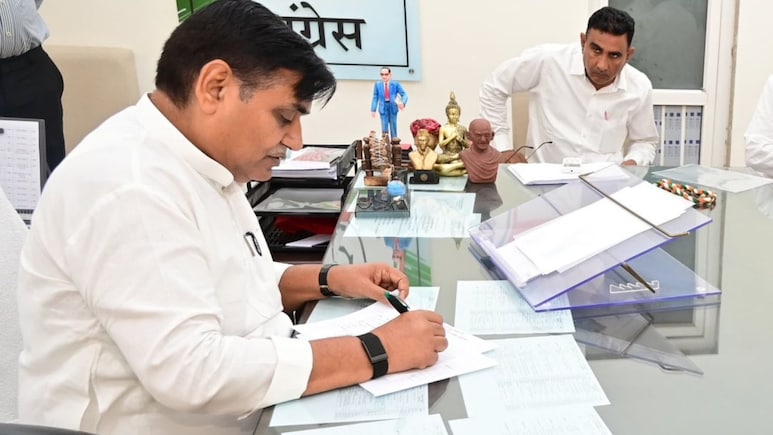 राजस्थान निकाय चुनाव: बगावत रोकने के लिए कांग्रेस का सीक्रेट प्लान, गहलोत-पायलट सुलझाएंगे फंसा पेंच!