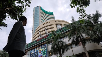 4,000% Options Surge in 15 Minutes Shows Wild India Auction
