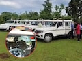 खजाने पर बवाल: सागर में जंगल में भिड़े ग्रामीण, &nbsp;पथराव में पुलिस जवान घायल... गाड़ी तोड़ी&nbsp;