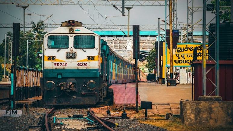 Ganpati Festival Rush: Western Railway Adds Extra Trips From Mumbai, Gujarat