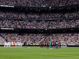 Real Madrid, Malaga Players Pay Tribute To Nepal Floods Victims Before La Liga Match