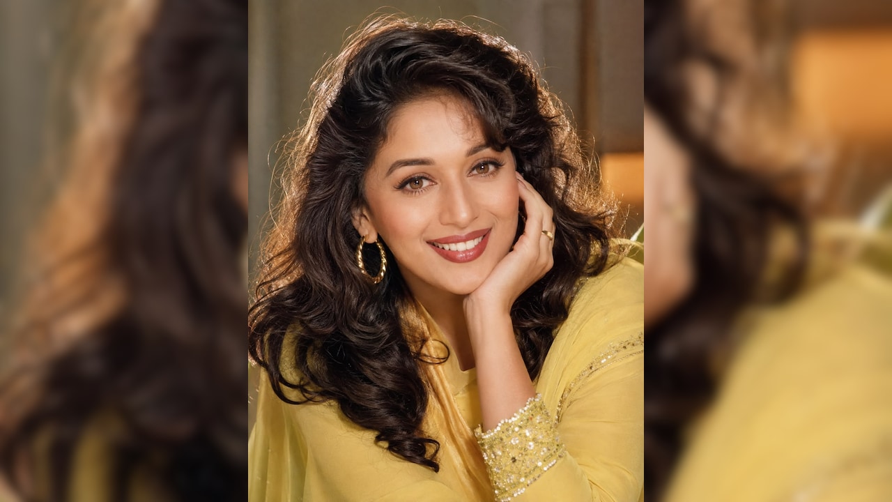 हूबहू माधुरी दीक्षित की हमशक्ल है यह एक्ट्रेस, धक धक गर्ल ने खुद कहा था सेम टू सेम