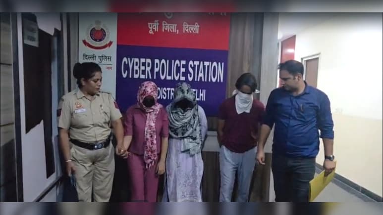 Air India में नौकरी का सपना दिखाकर ठगी ! स्कूल ड्रॉपआउट चला रहा था फर्जी HR कॉल सेंटर